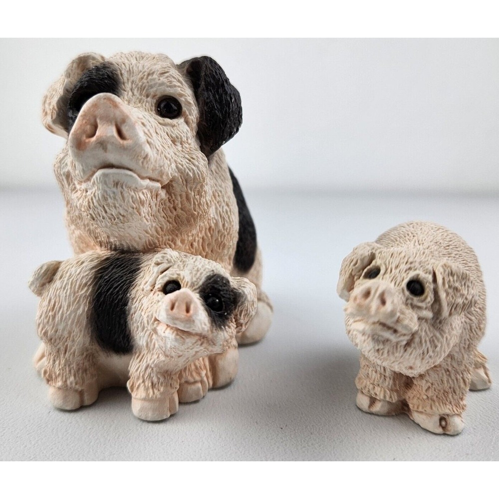 Stone Critters‎ Mama & Piglet  Pig Figurines HAMPSHIRE PIGS Farm Animal